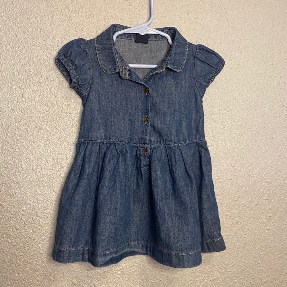 Gap denim dress 18-24M| caped sleeves and collar